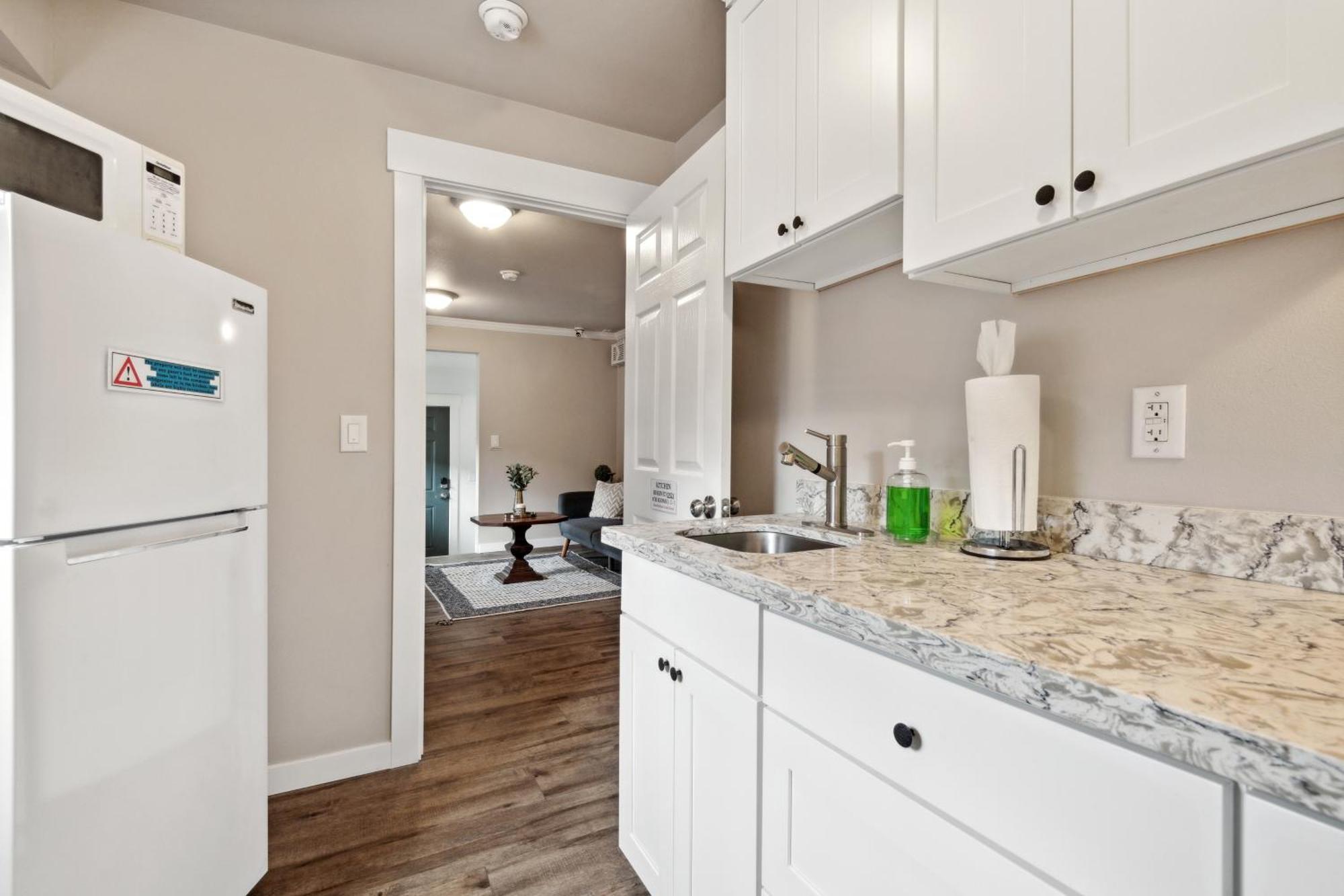 Judkins Close To Downtown Duplex